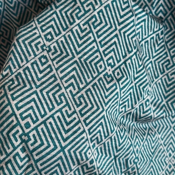 NWT Lularoe Classic T L - Picture 4 of 7